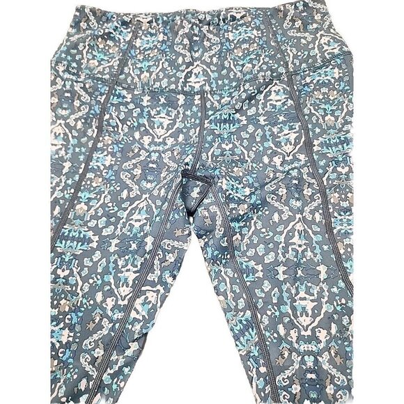 Apana Leggings Capri Green Geometric Print Mid-Rise Women's Small - Picture 2 of 7